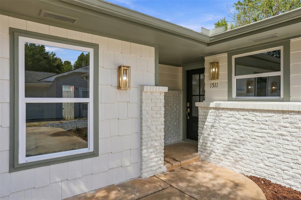 1511 Avondale Drive