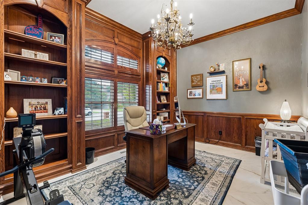 6109 Oak Forest Road