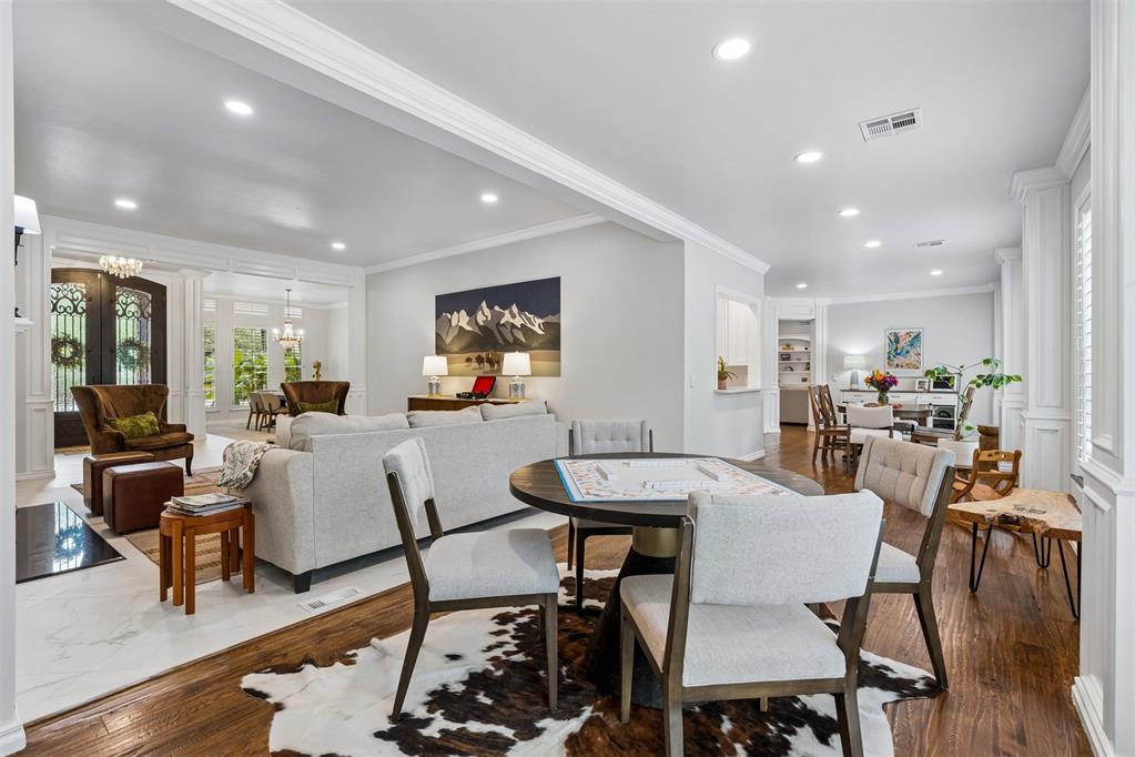 6109 Oak Forest Road
