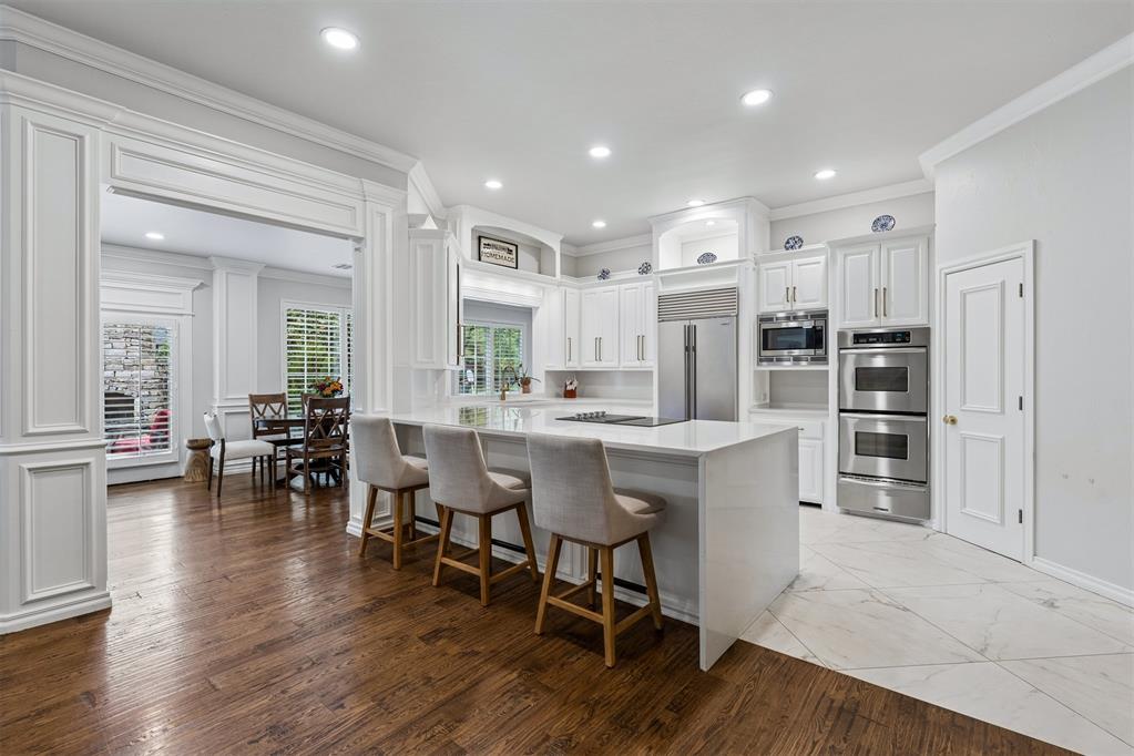 6109 Oak Forest Road