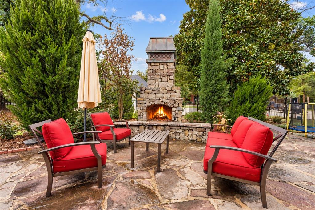 6109 Oak Forest Road
