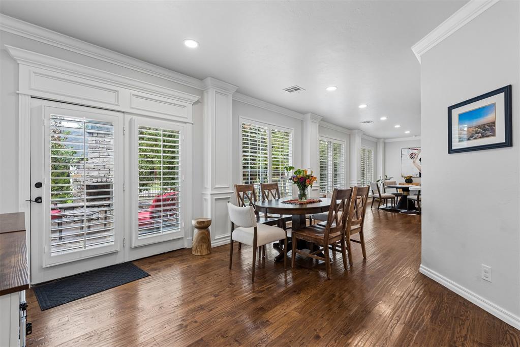 6109 Oak Forest Road