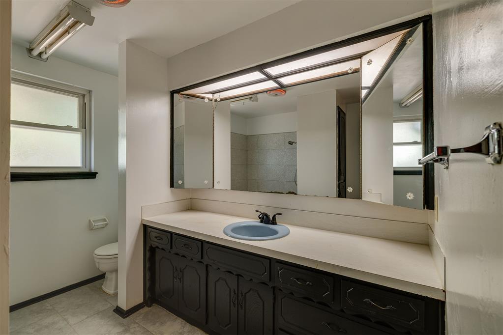 2220 NW 113th Street