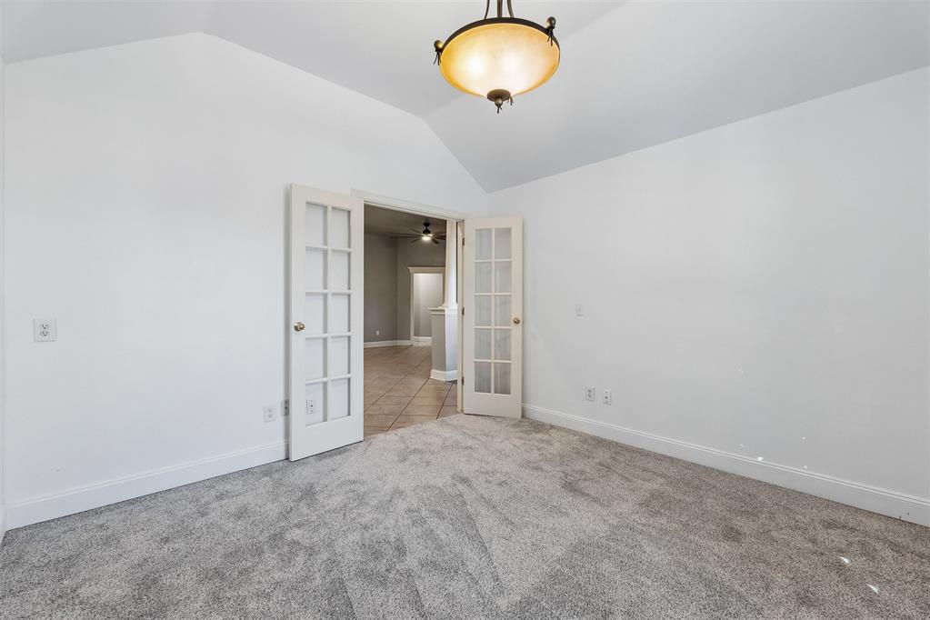 2101 Del Simmons Drive