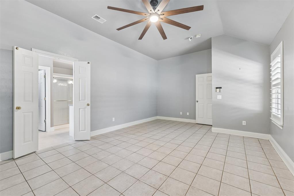 2101 Del Simmons Drive