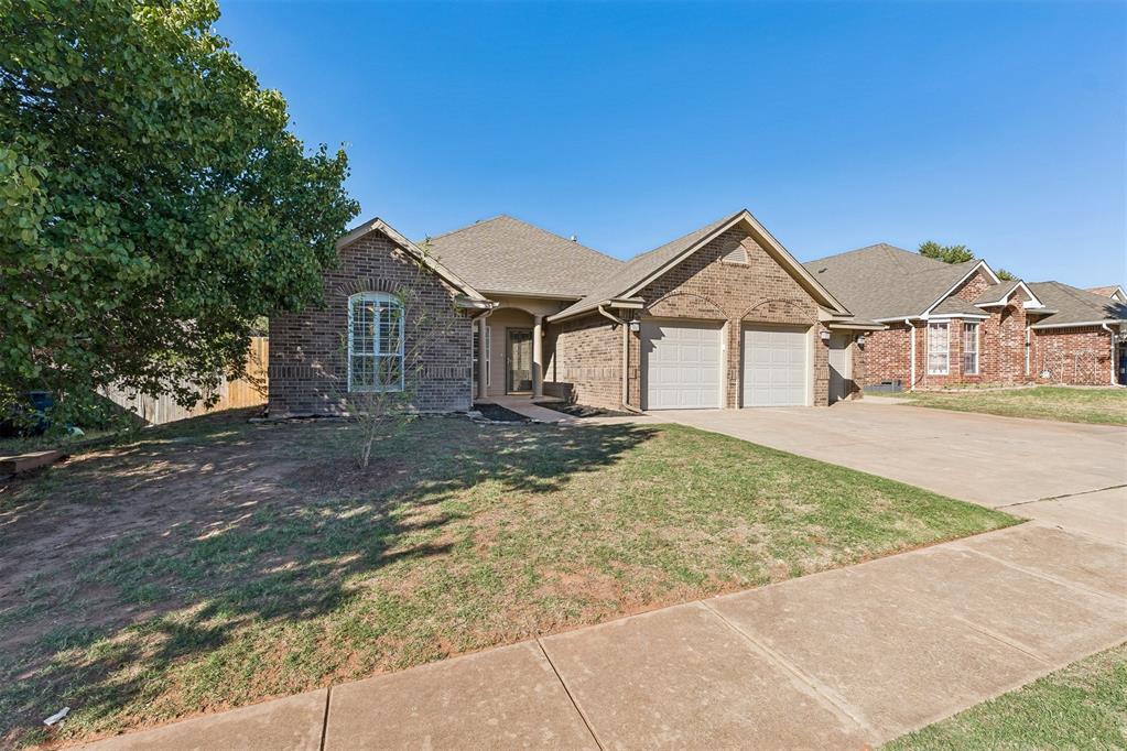 2101 Del Simmons Drive