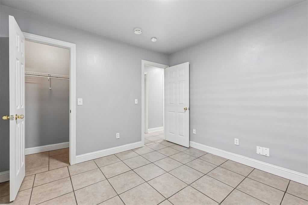 2101 Del Simmons Drive