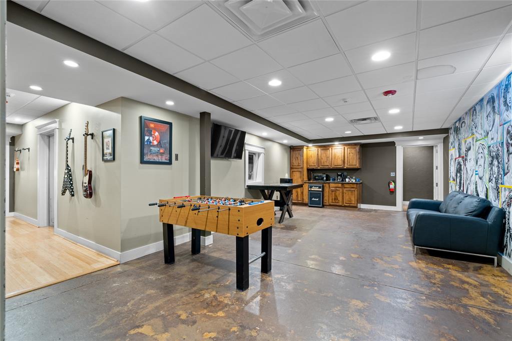 2908 Epperly Drive