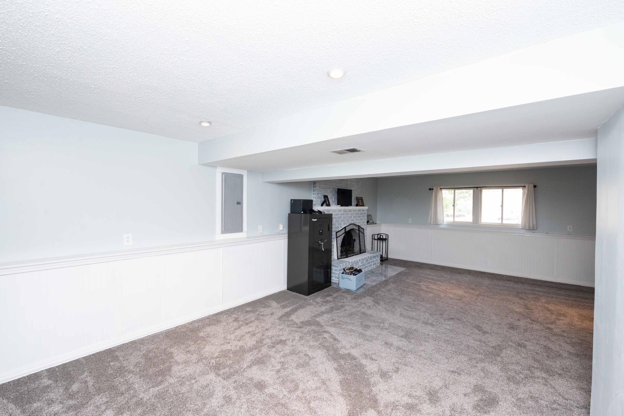 13441 Balsam Lane N