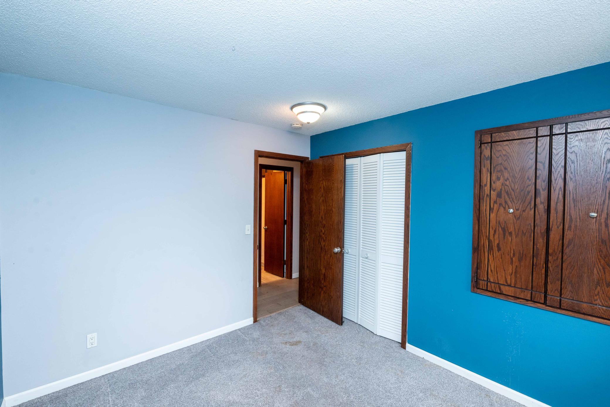13441 Balsam Lane N