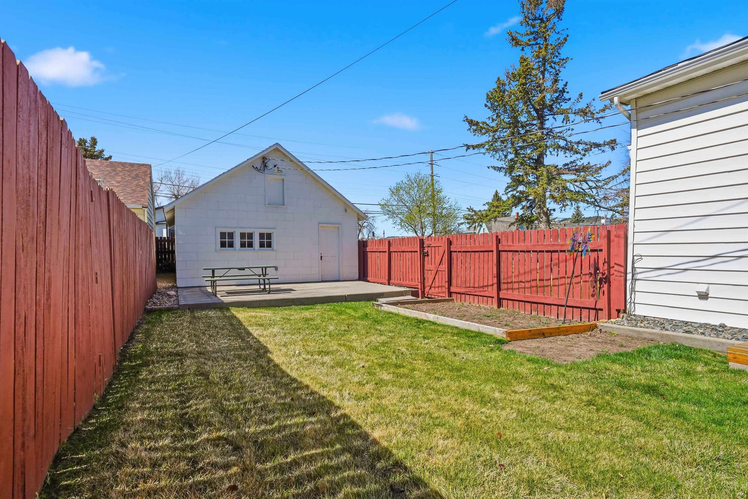 1307 Davenport Street