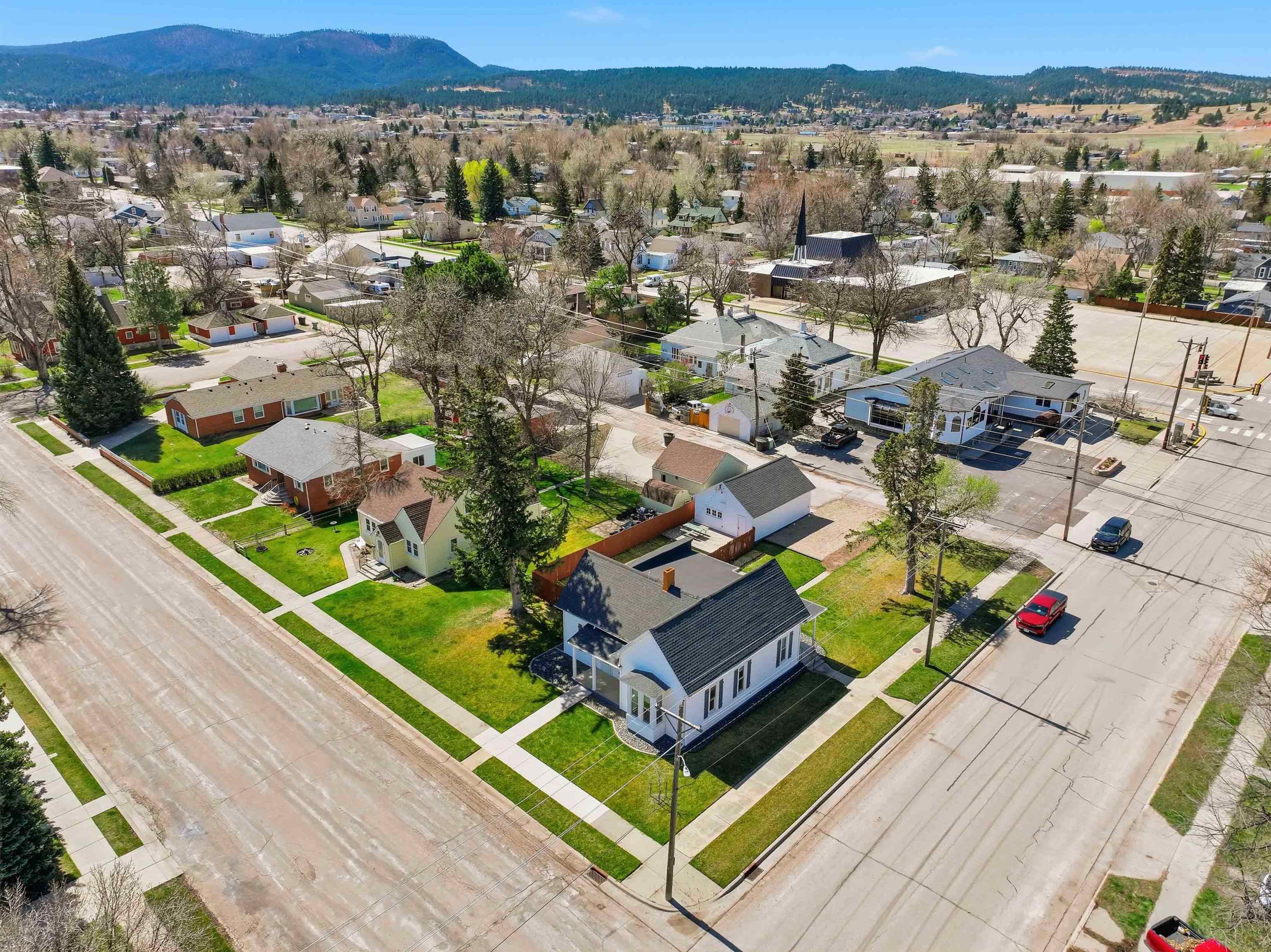 1307 Davenport Street