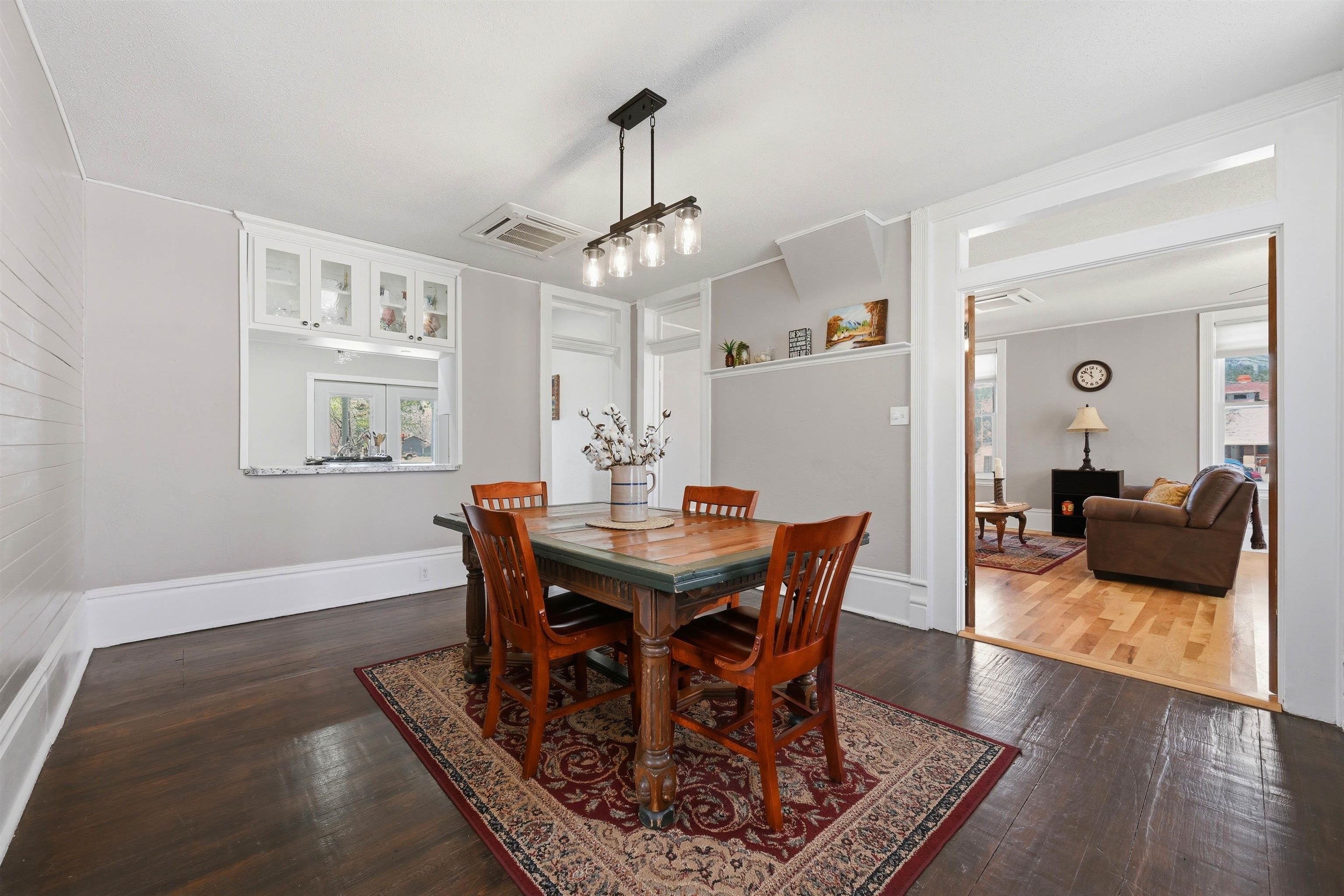 1307 Davenport Street