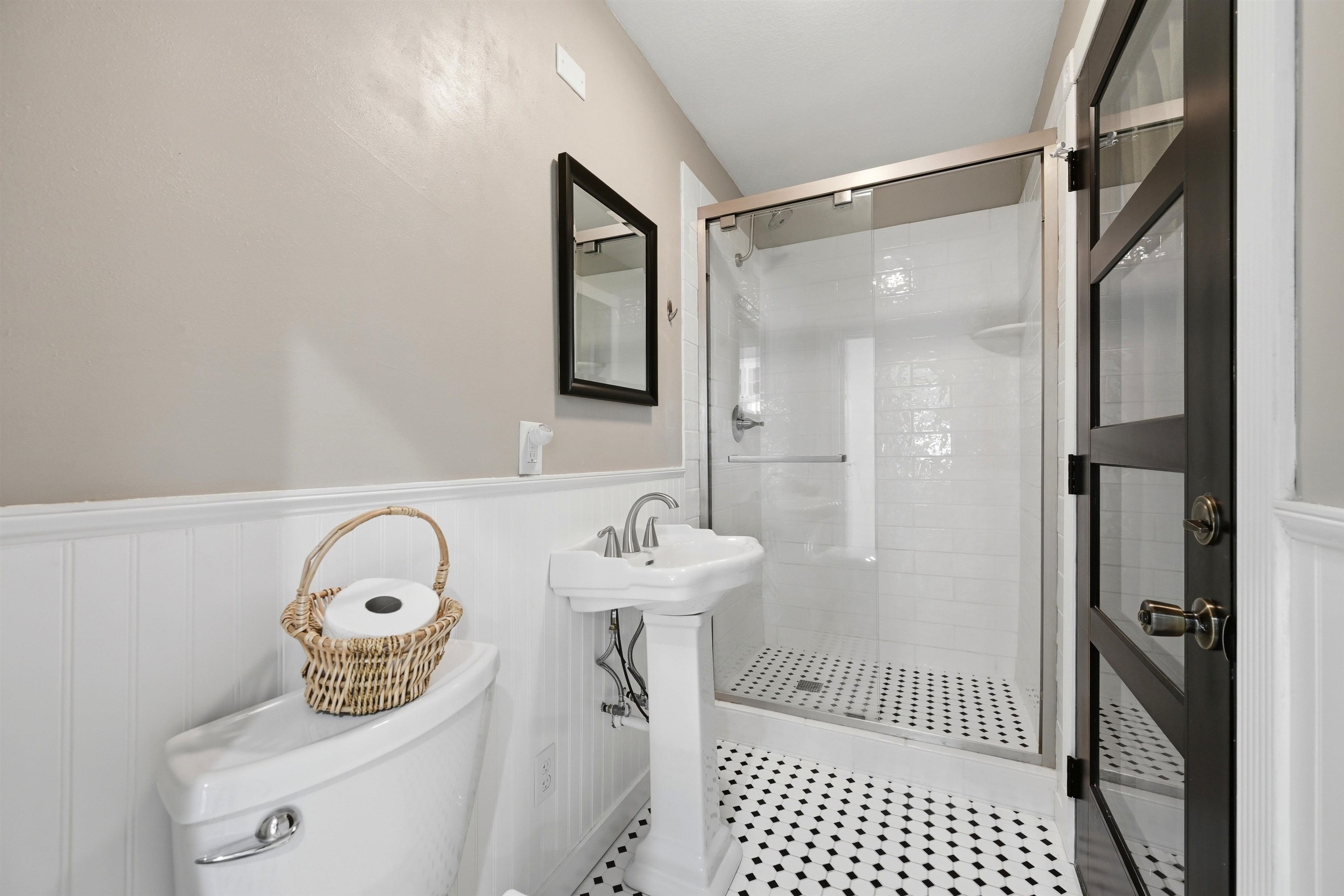 1307 Davenport Street