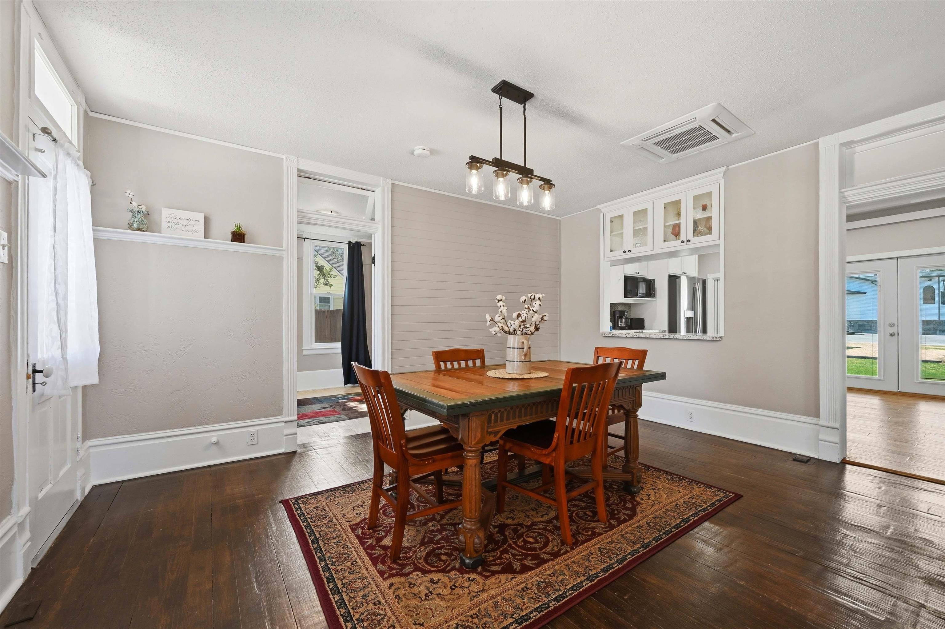 1307 Davenport Street