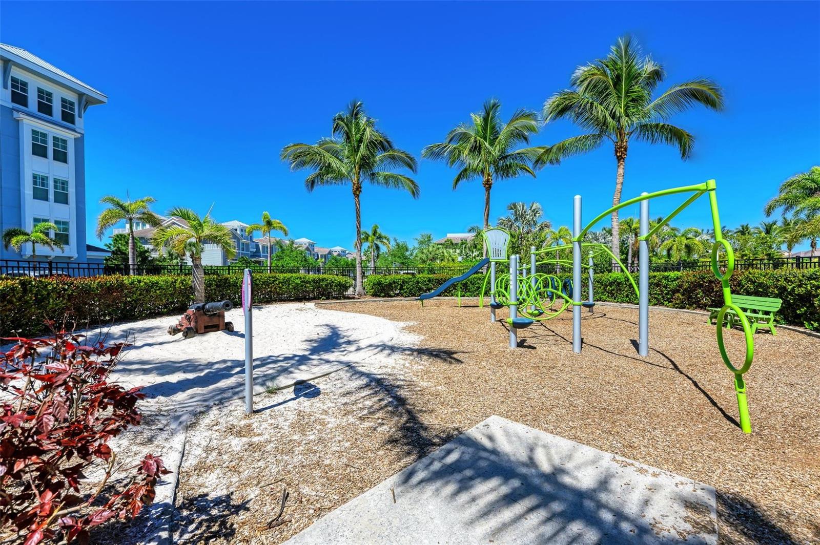 363 COMPASS POINT DR #202