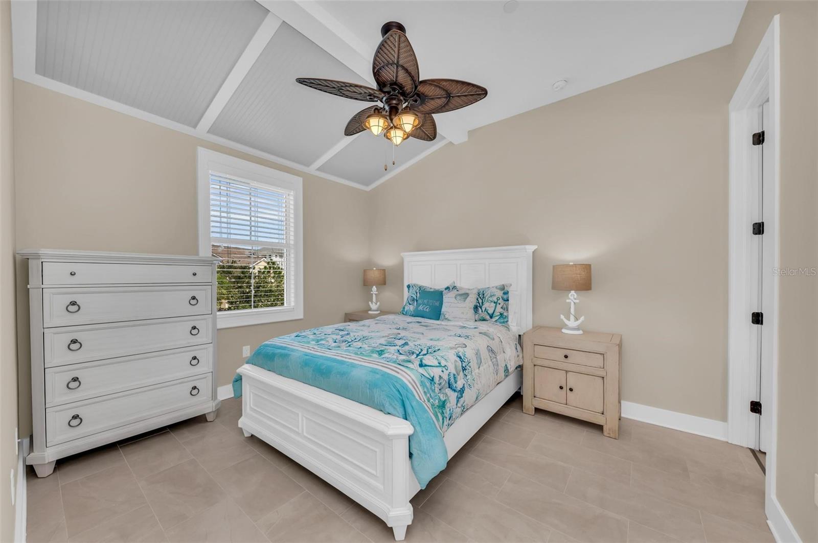 363 COMPASS POINT DR #202