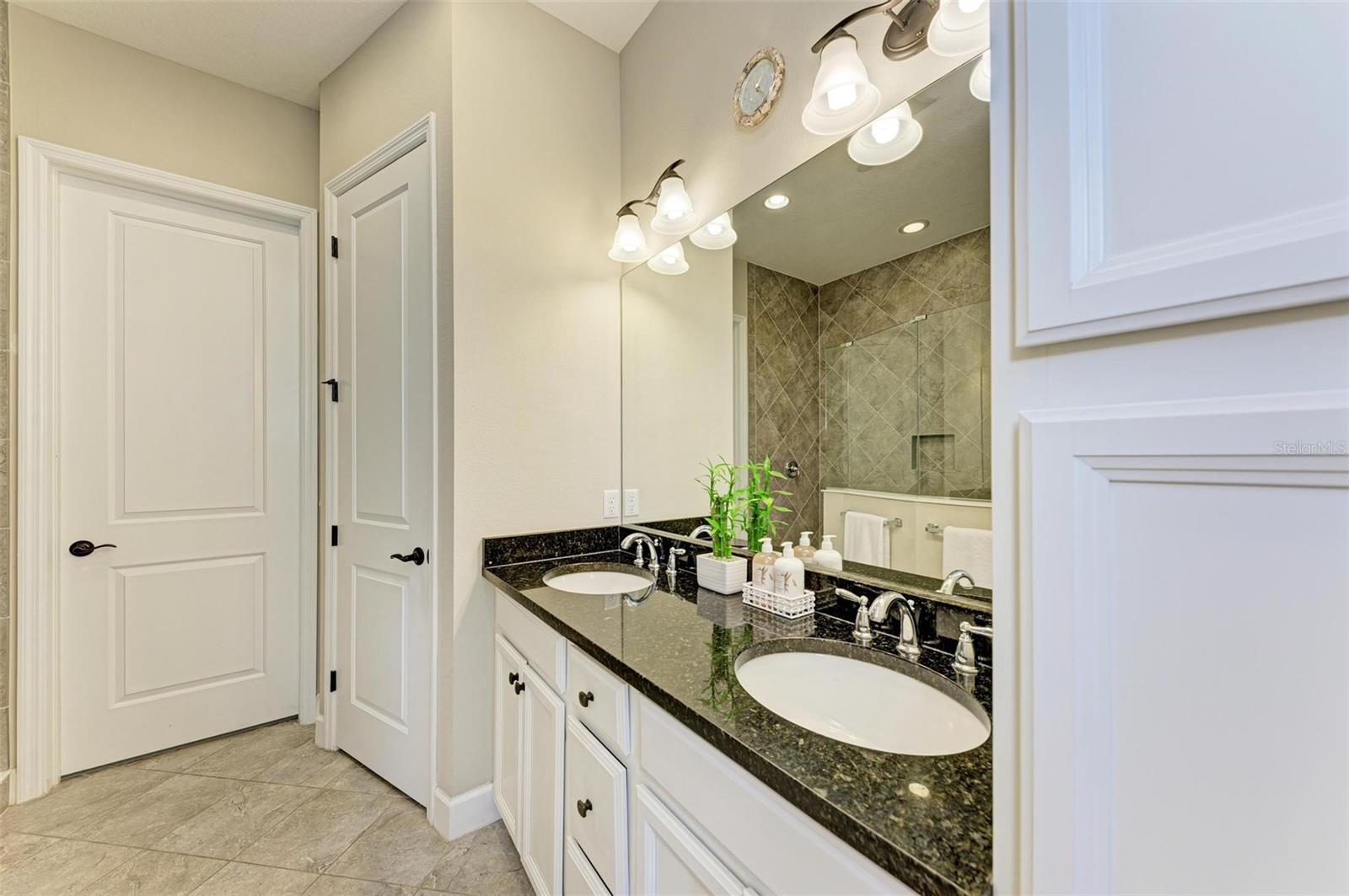 367 COMPASS POINT DR #201