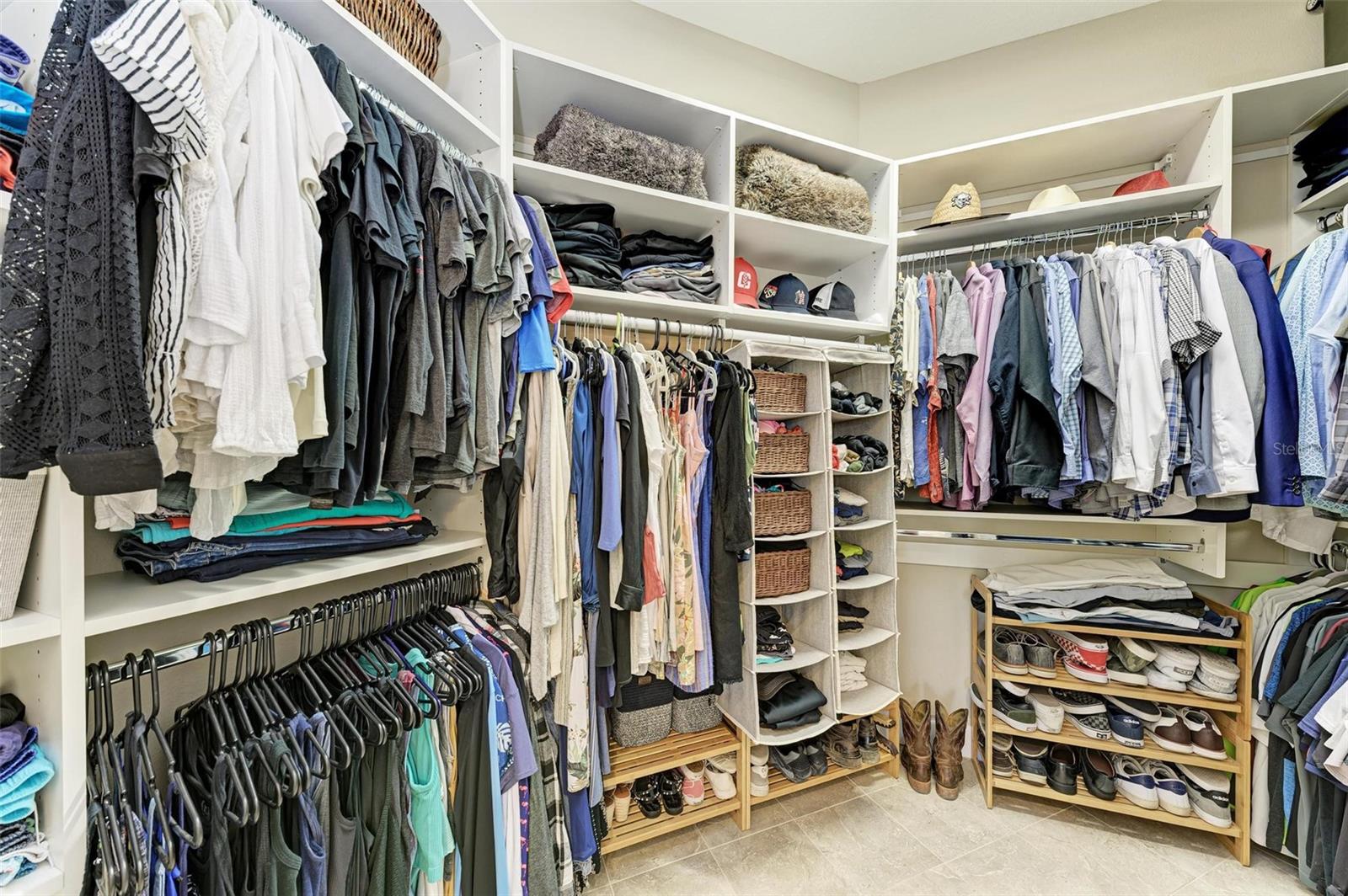 367 COMPASS POINT DR #201