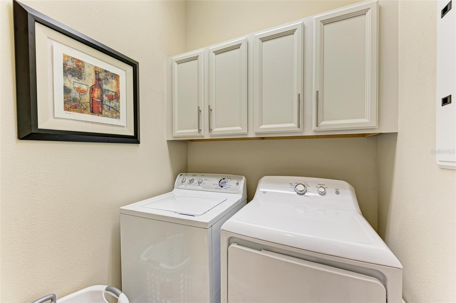 316 SAPPHIRE LAKE DR #201