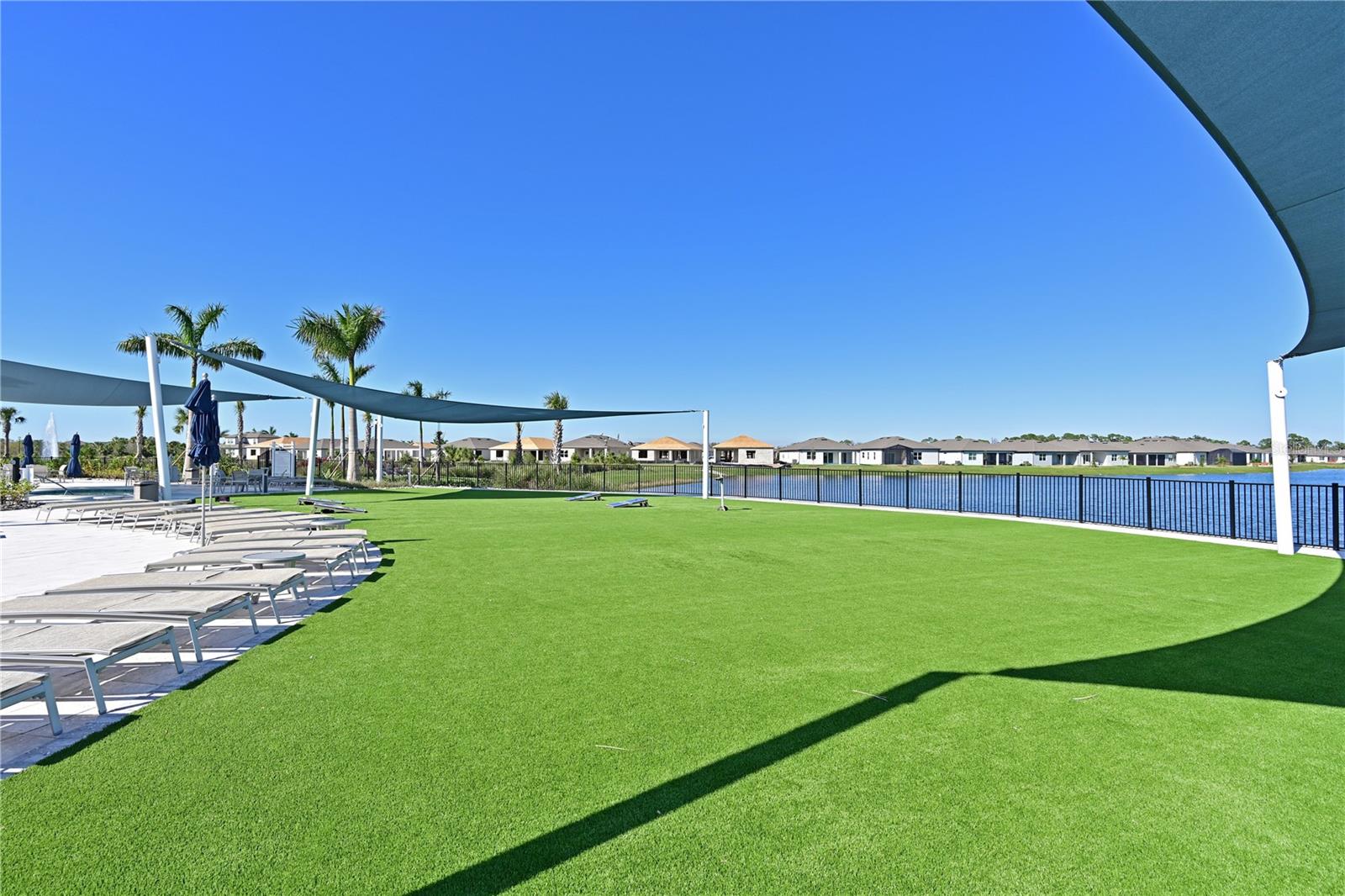 10528 SPRING TIDE WAY