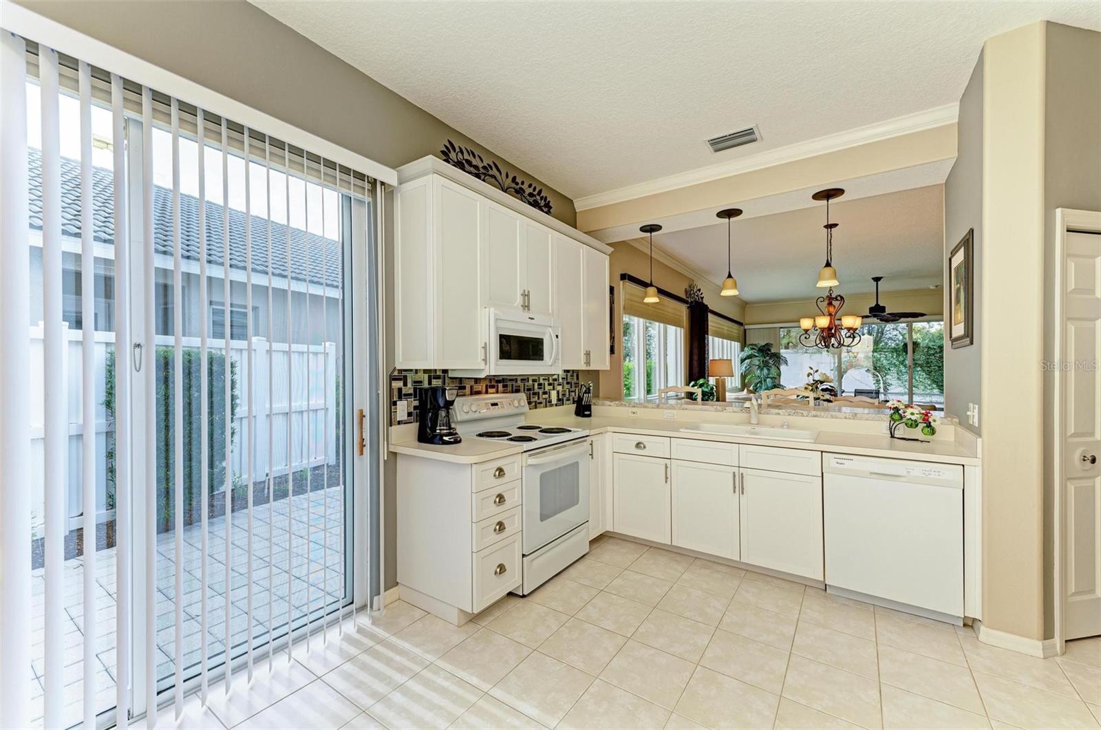 8636 54TH AVENUE CIR E