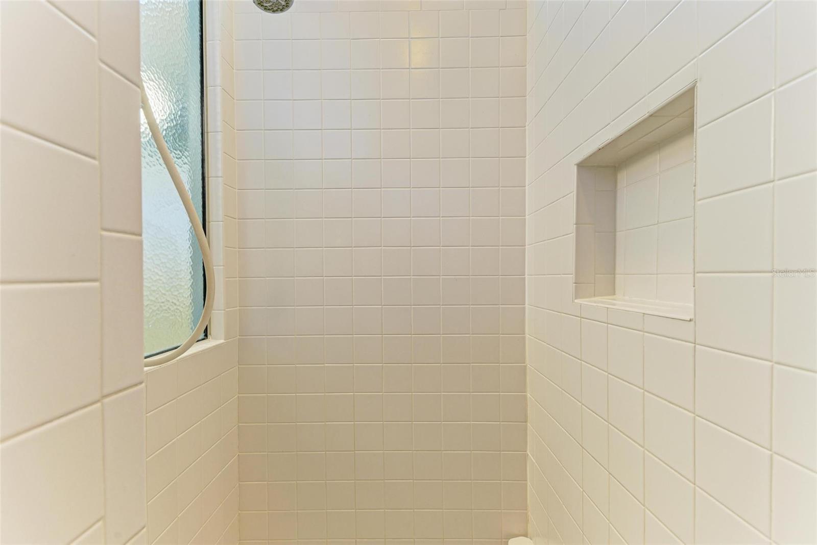 8636 54TH AVENUE CIR E