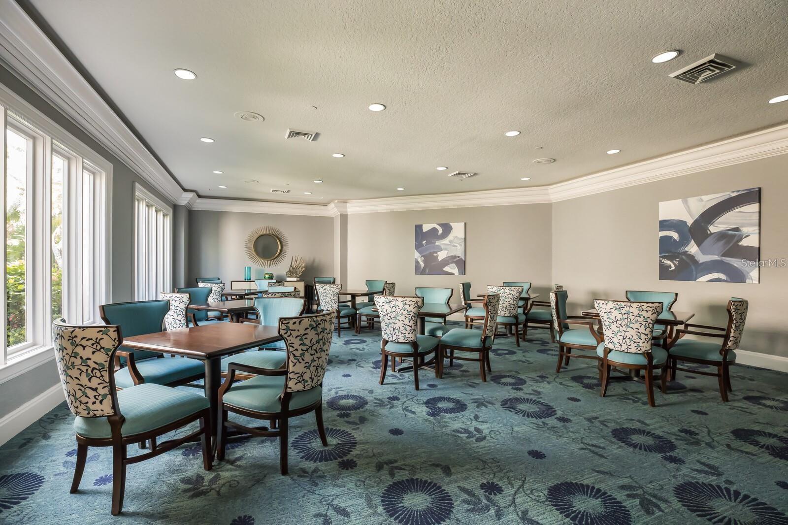 8636 54TH AVENUE CIR E