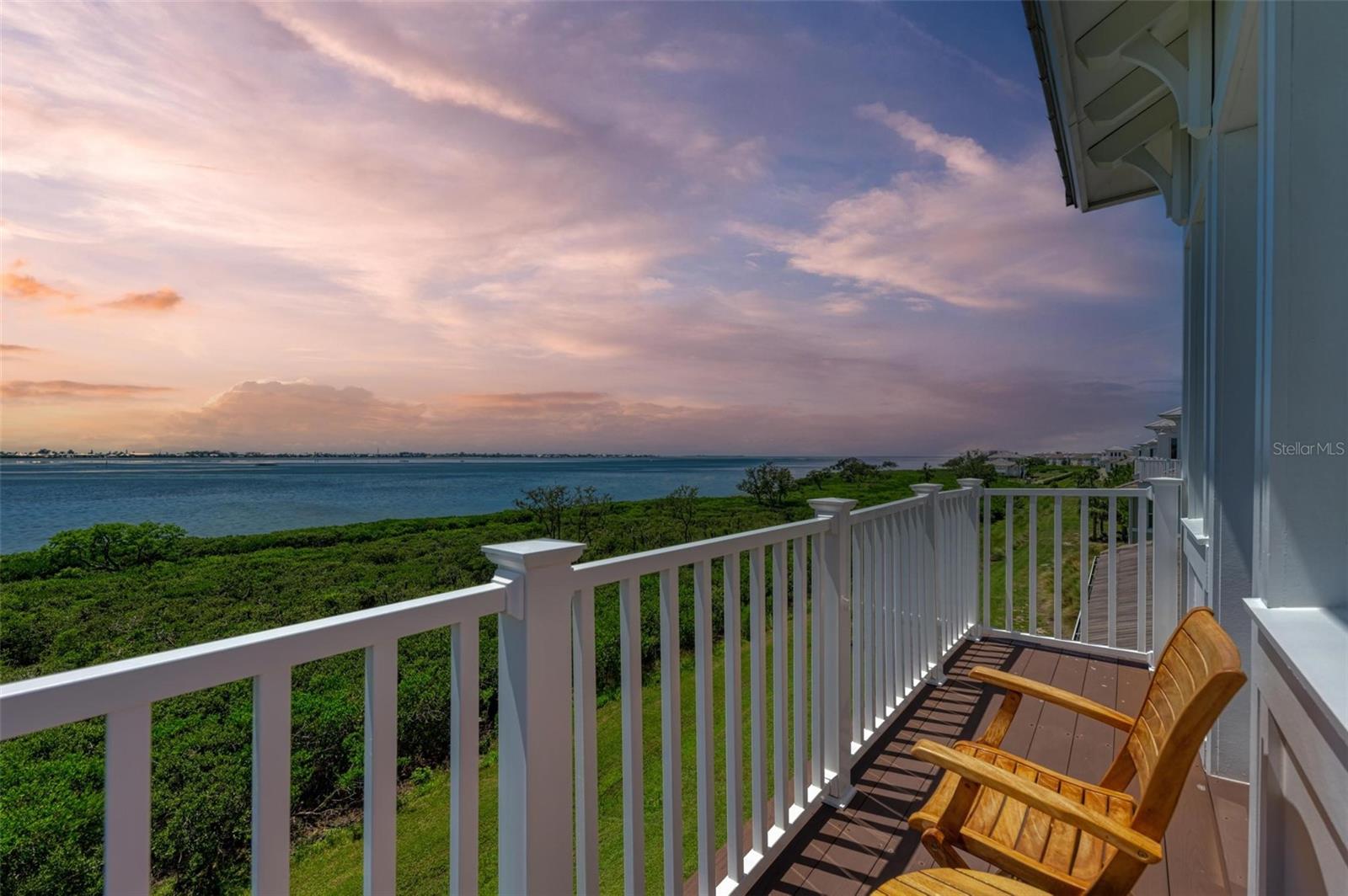 366 COMPASS POINT DR #201