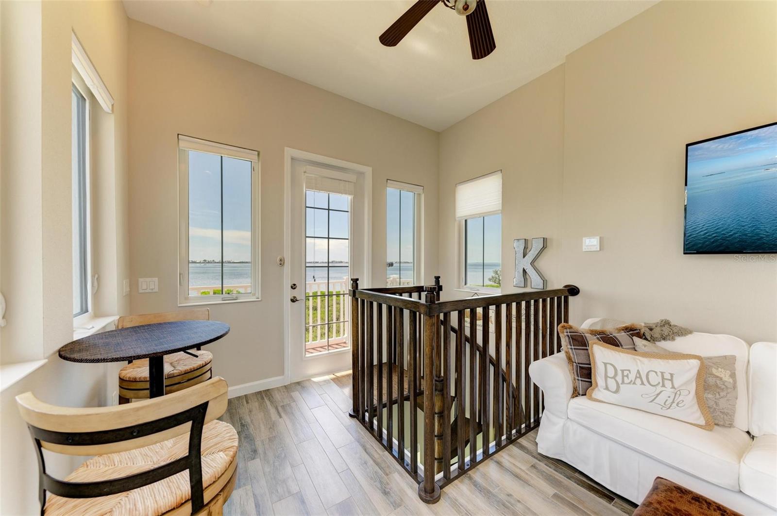366 COMPASS POINT DR #201
