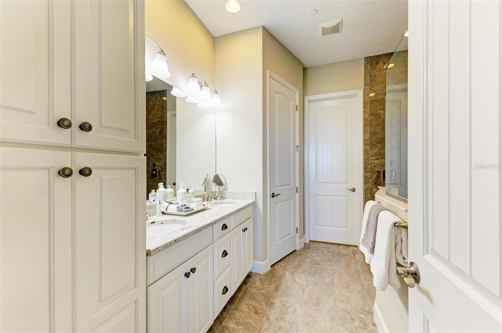 366 COMPASS POINT DR #201