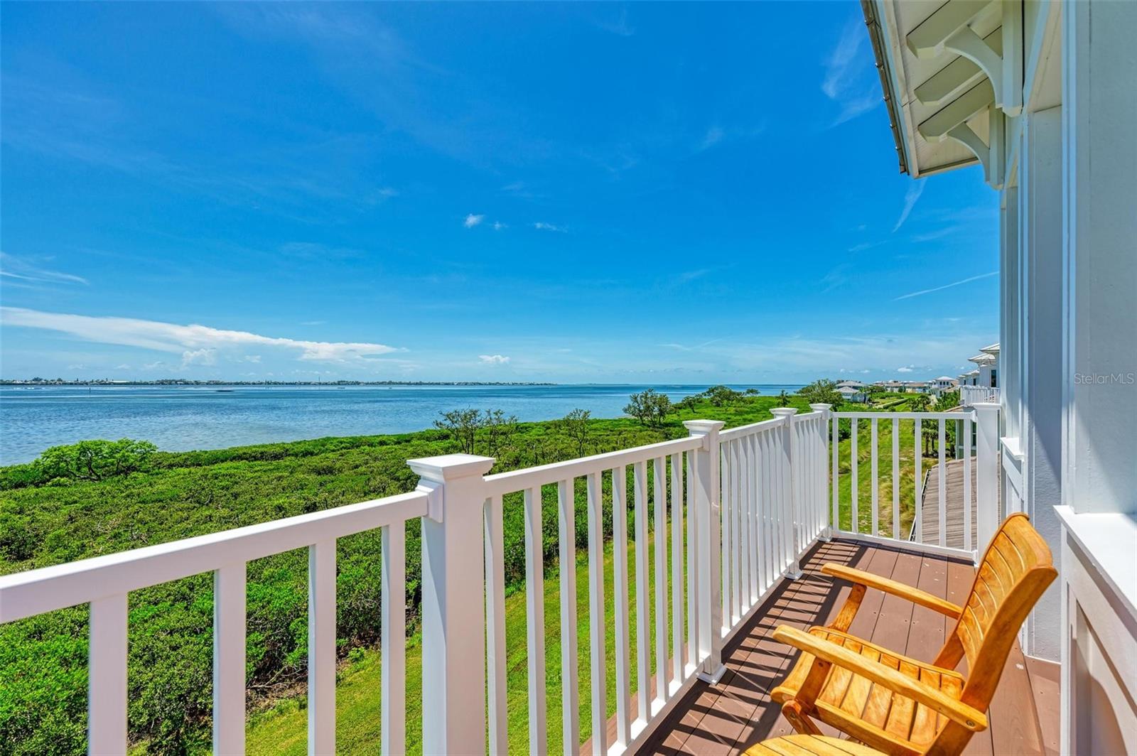 366 COMPASS POINT DR #201