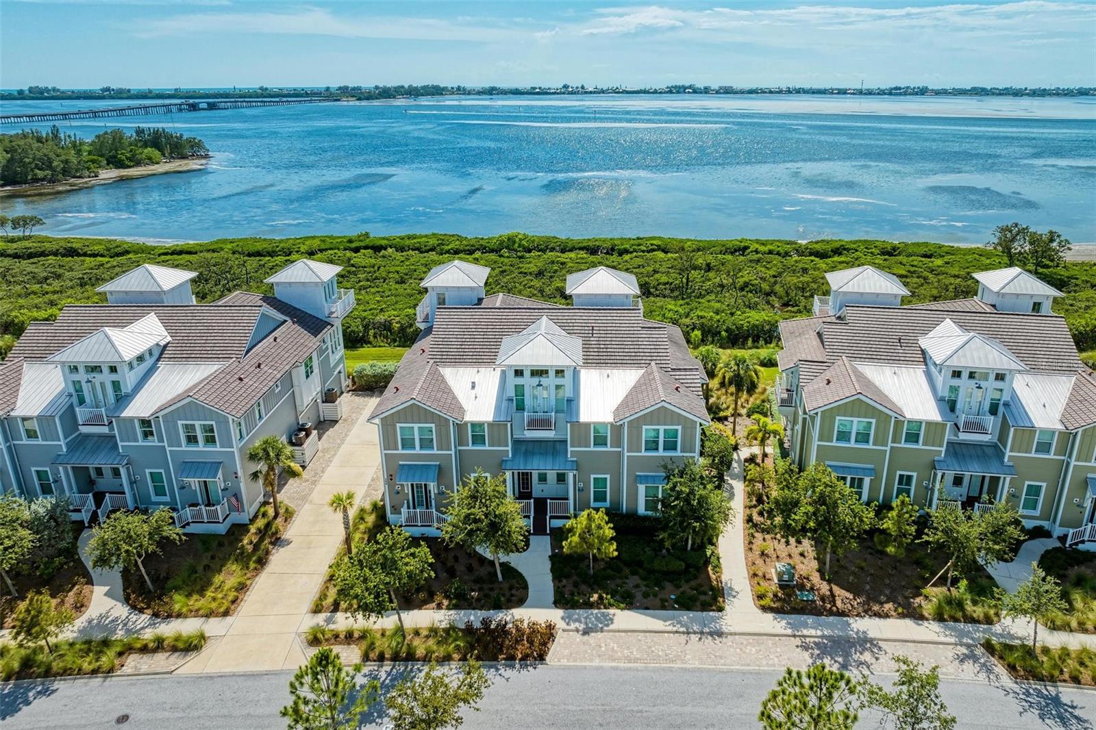 366 COMPASS POINT DR #201