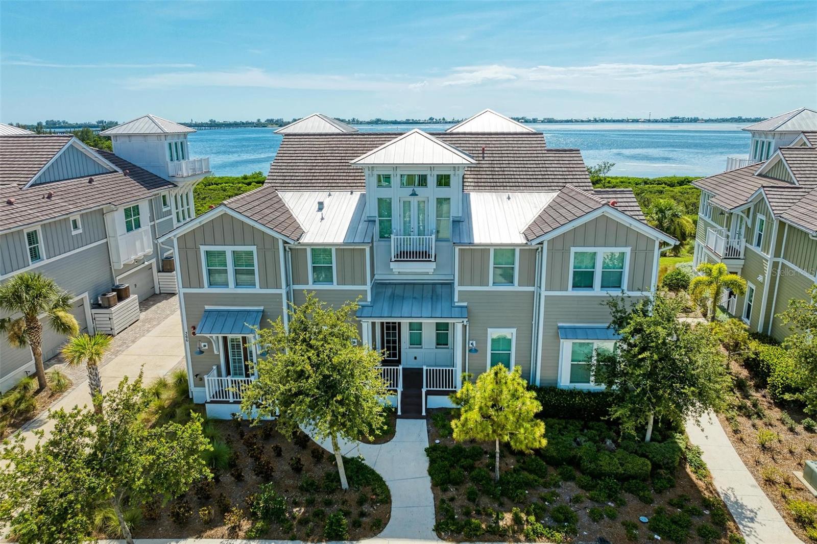 366 COMPASS POINT DR #201