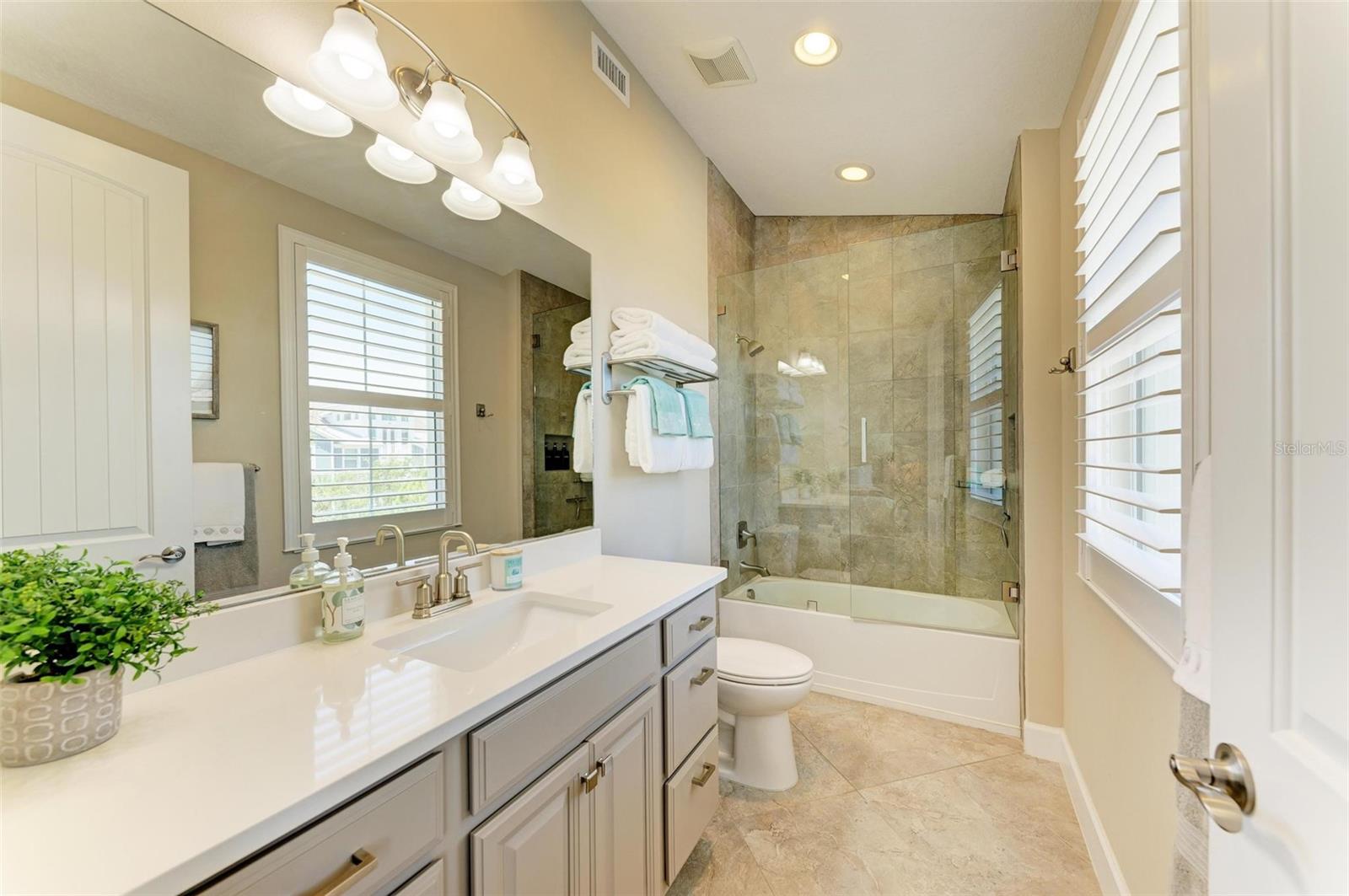 366 COMPASS POINT DR #201