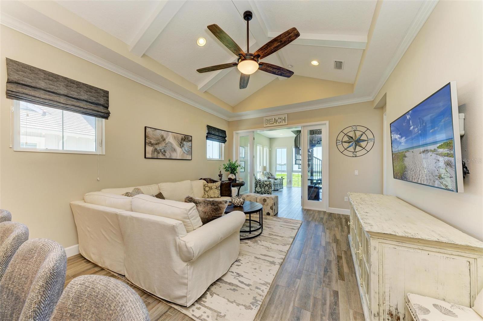 366 COMPASS POINT DR #201