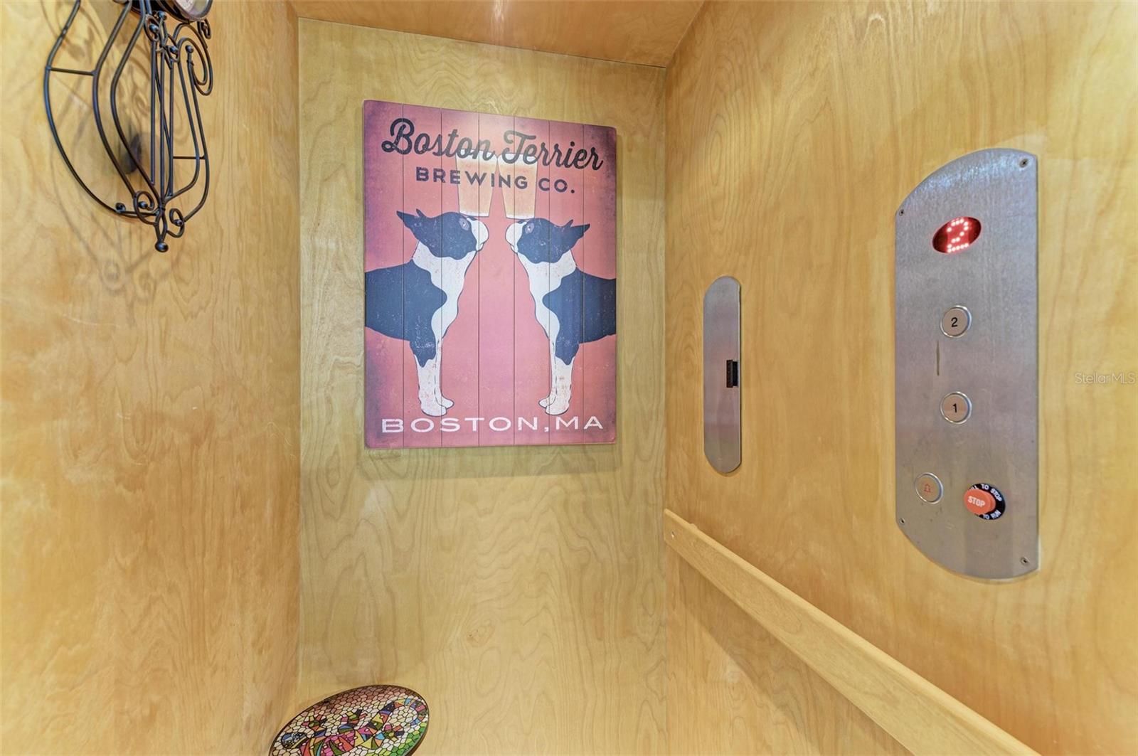 315 SAPPHIRE LAKE DR #201