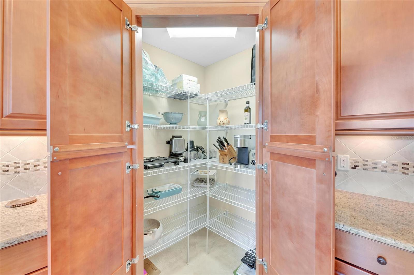 339 COMPASS POINT DR #201