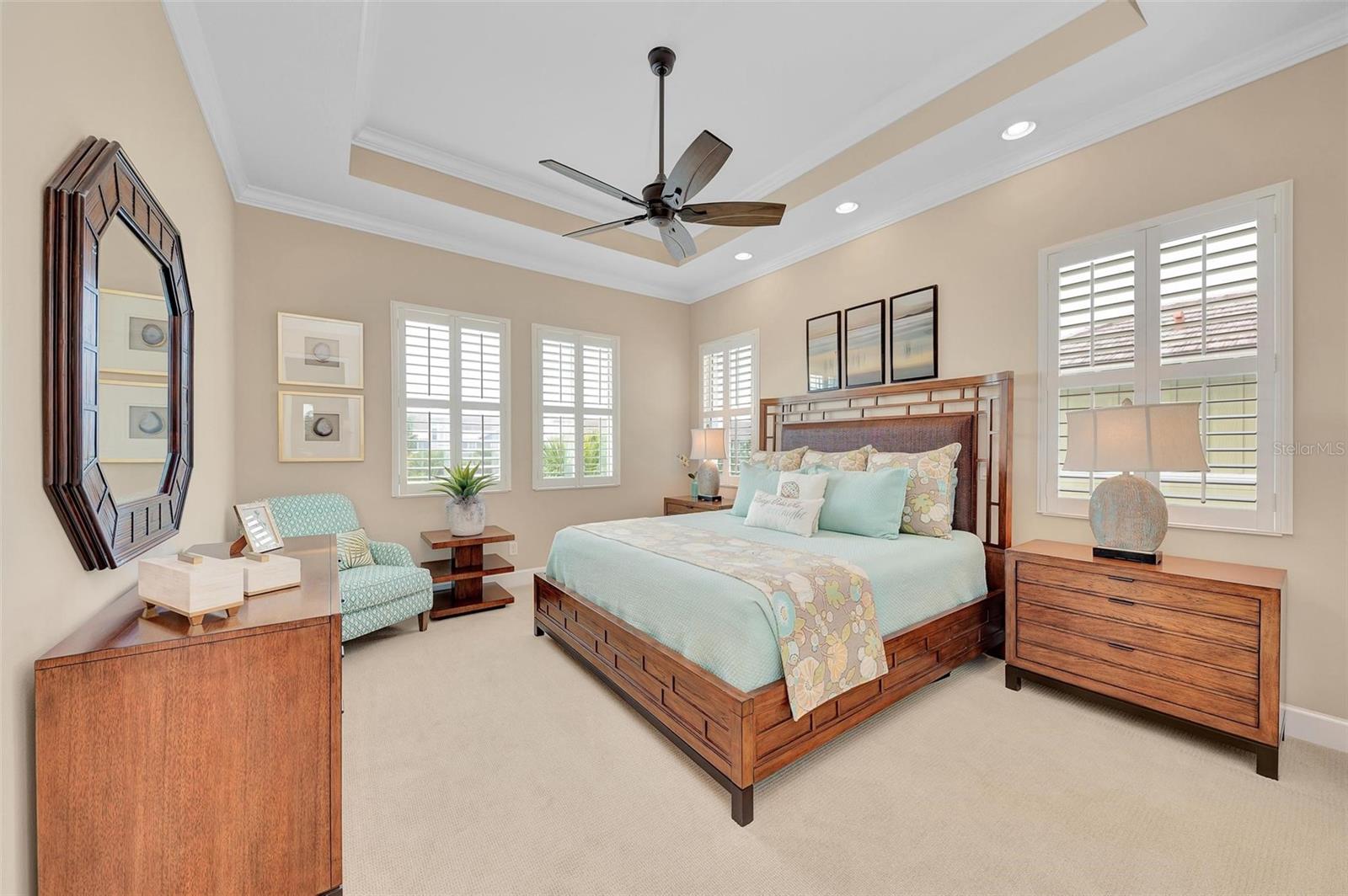 339 COMPASS POINT DR #201