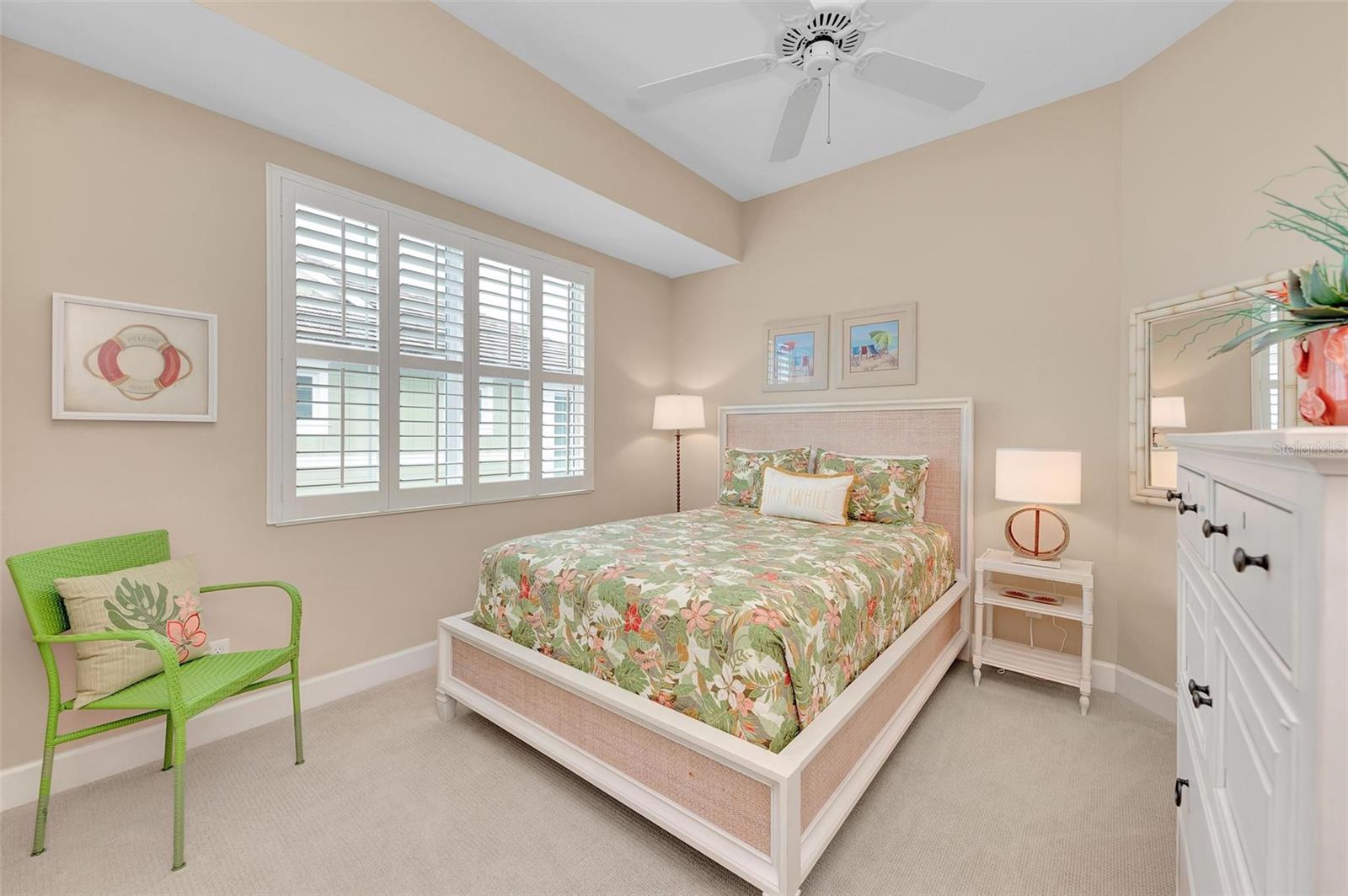 339 COMPASS POINT DR #201