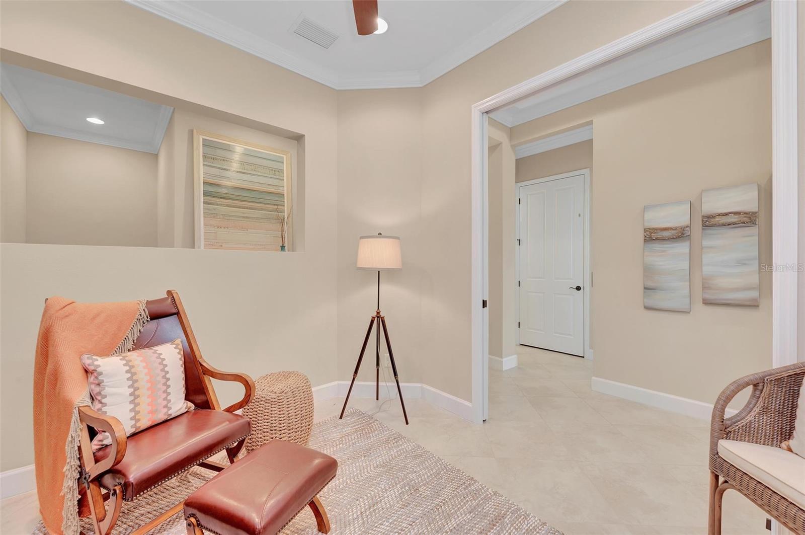 339 COMPASS POINT DR #201