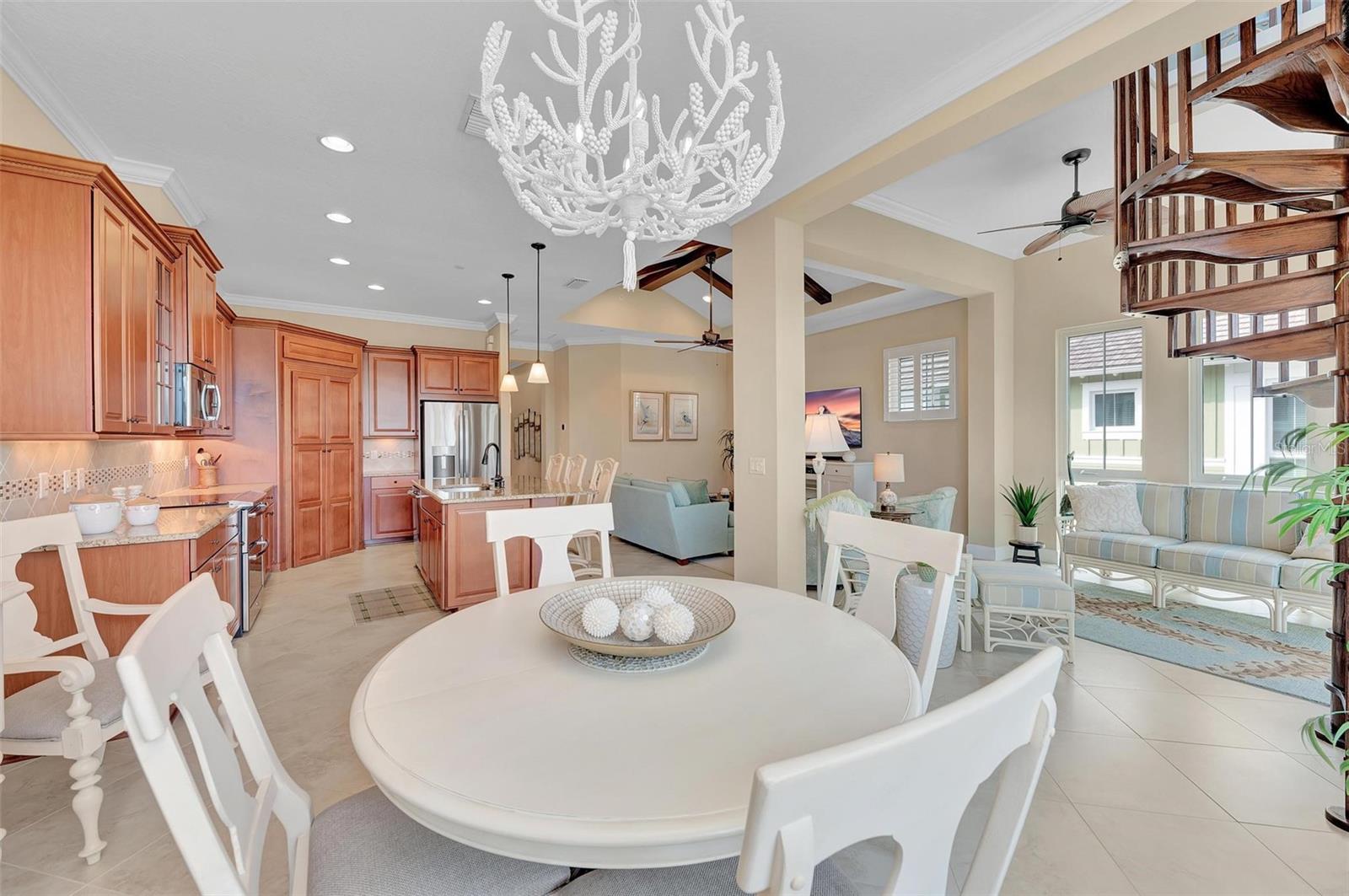 339 COMPASS POINT DR #201