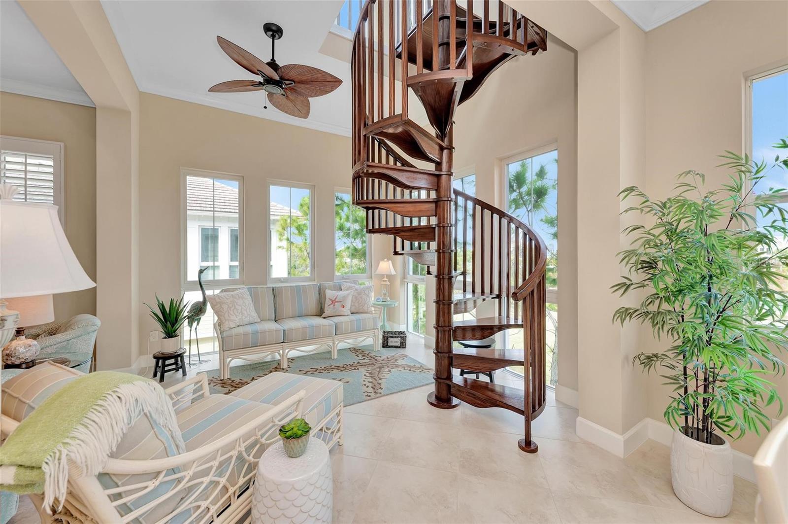 339 COMPASS POINT DR #201