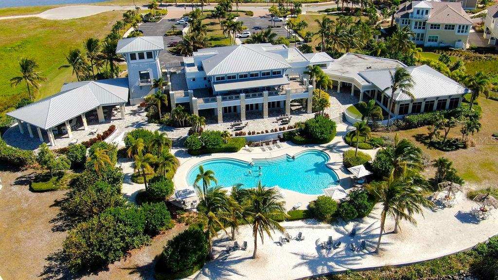 271 SAPPHIRE LAKE DR #101