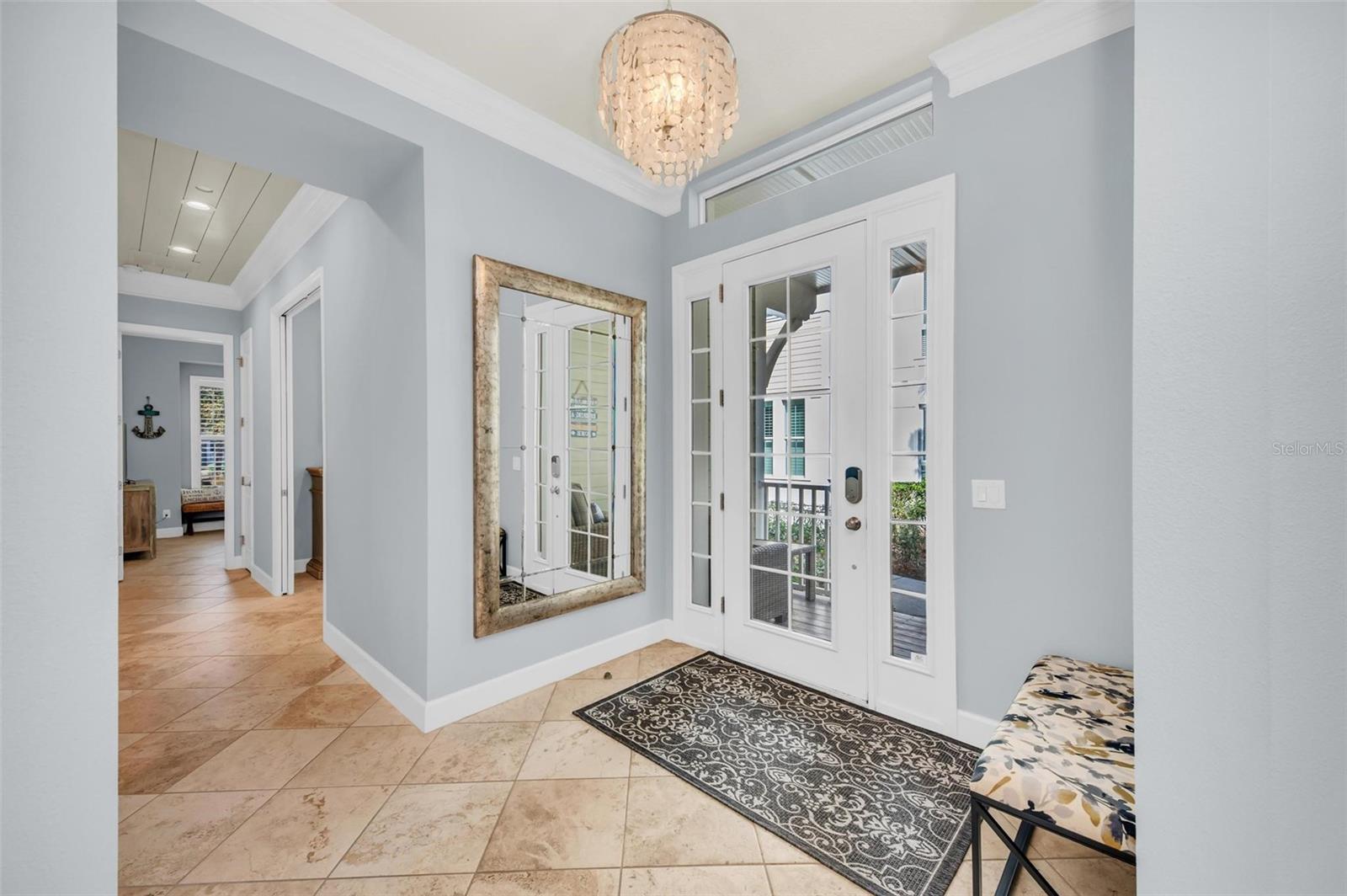 271 SAPPHIRE LAKE DR #101