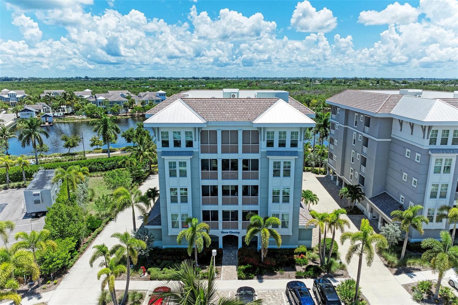 379 ARUBA CIR #203