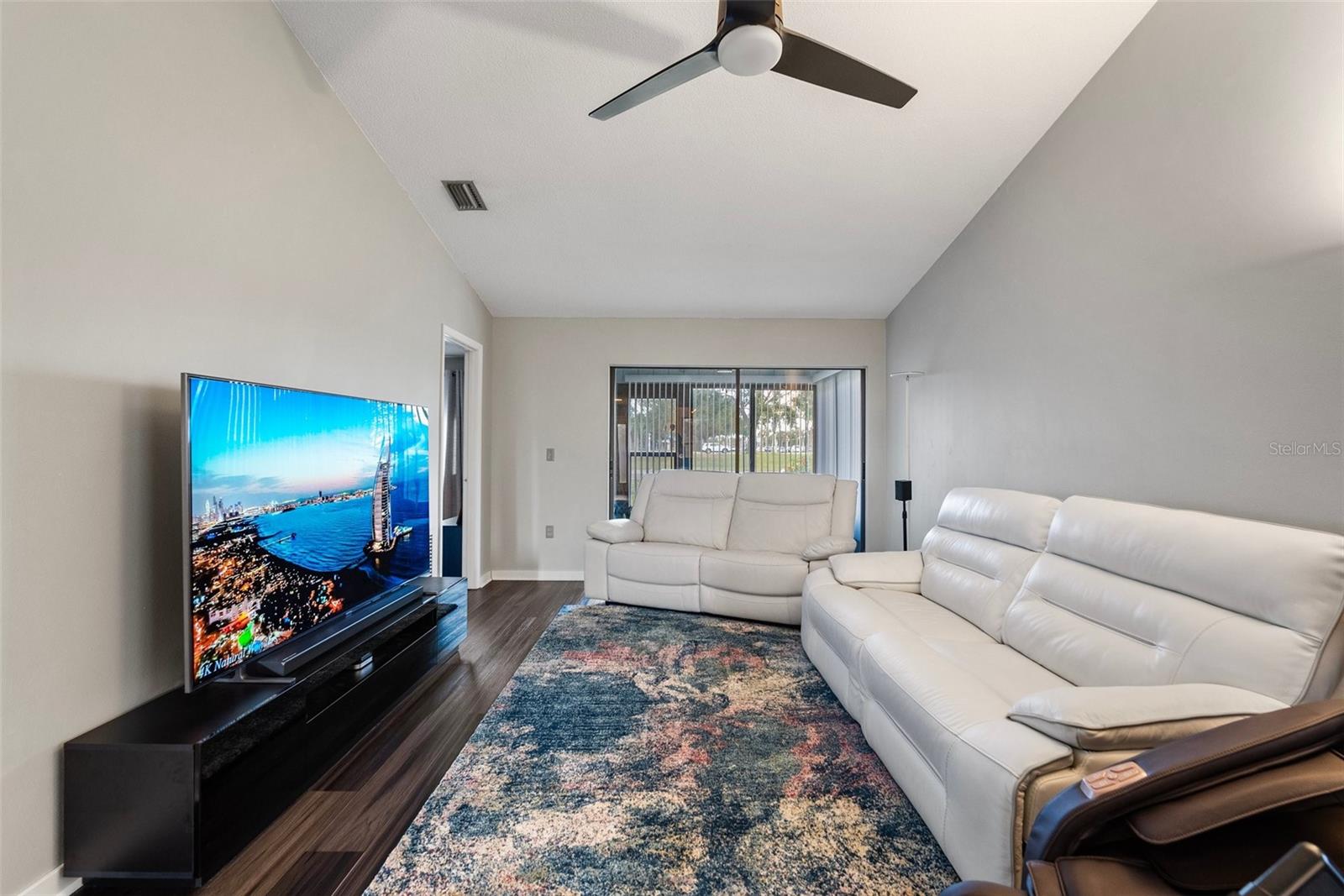 2701 60TH AVENUE PLZ N #8D