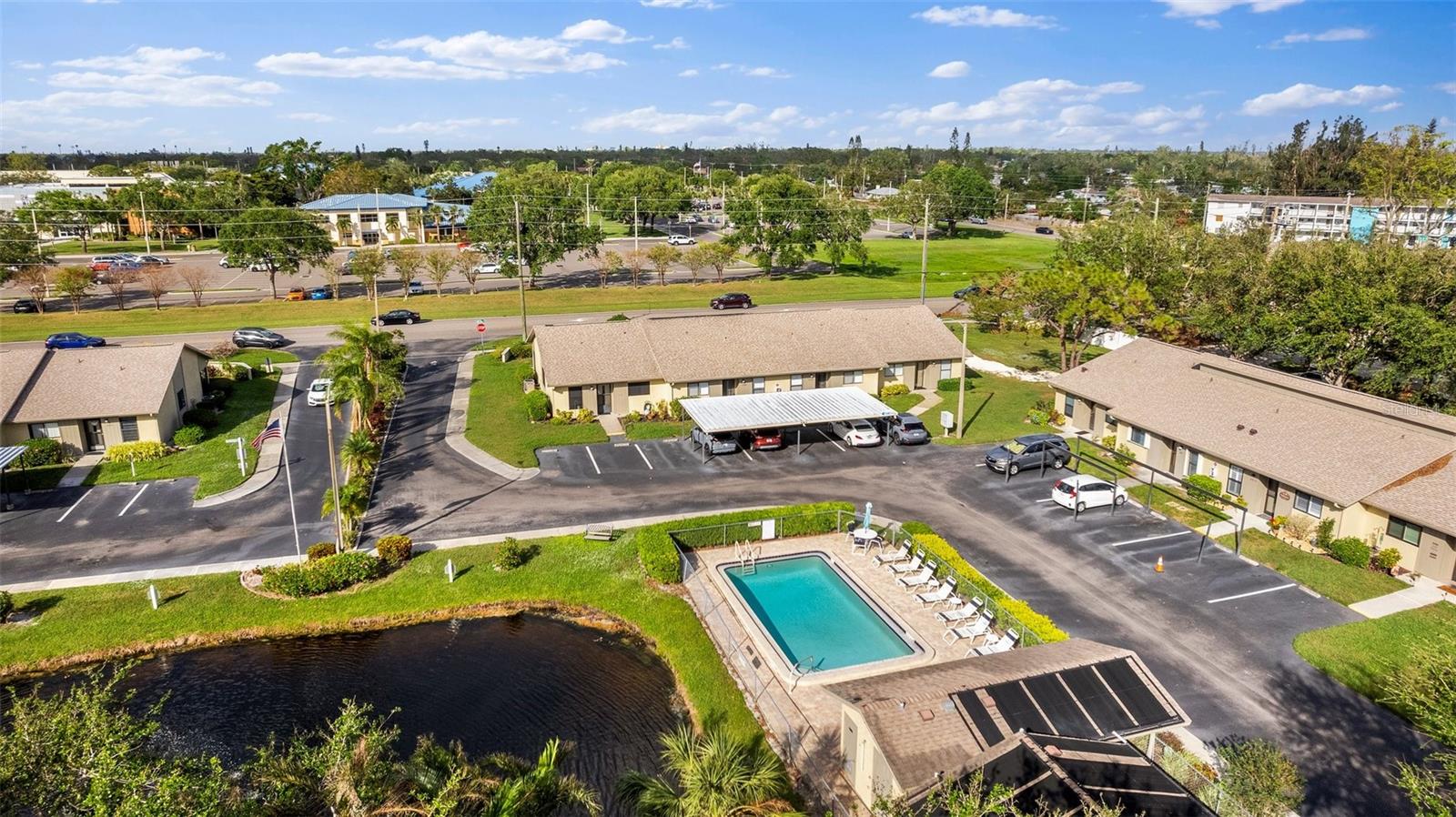 2701 60TH AVENUE PLZ N #8D