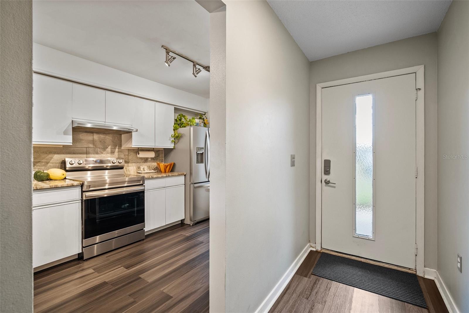 2701 60TH AVENUE PLZ N #8D