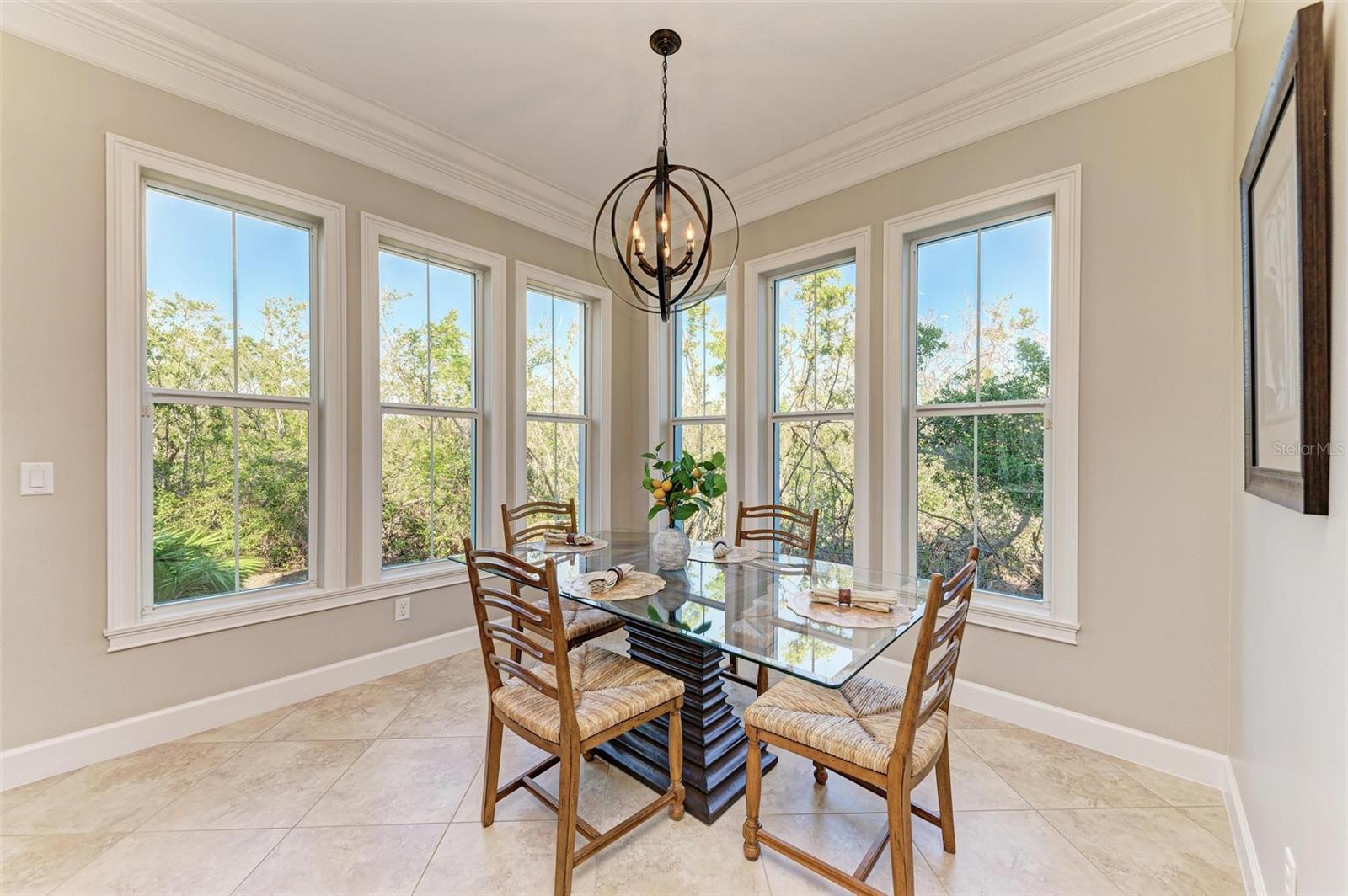 321 SAPPHIRE LAKE DR #101